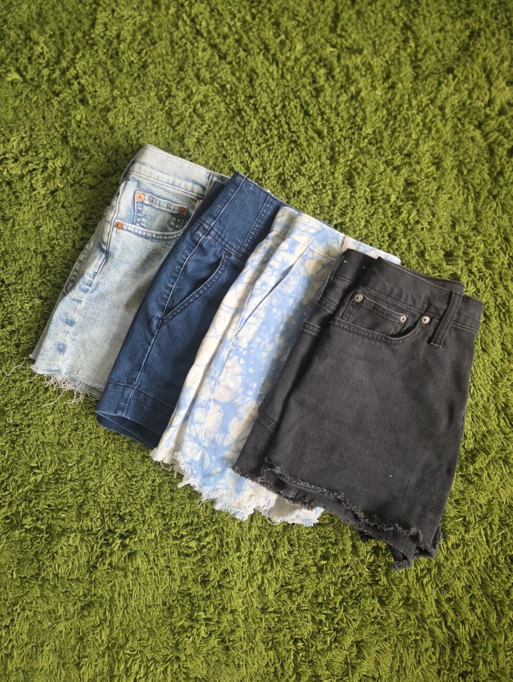 4 High Rise Shorts